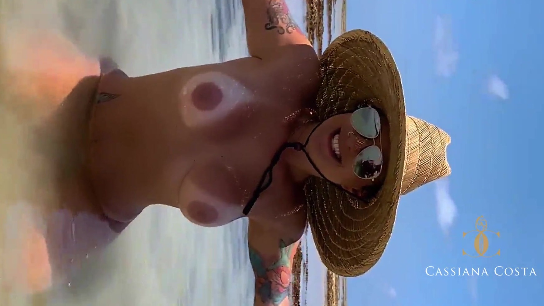 Naked Beach Babe Lures Horny Dude Gets Pussy Munched Till He Blows In