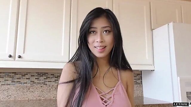 Asian babe Jade Kush begs for a deep creampie frenzy!