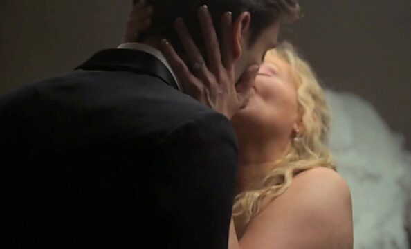 Kirsten Dunst gets down and dirty in steamy scene