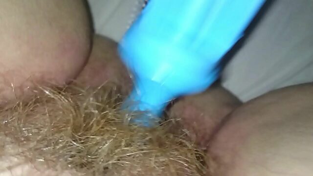 Hairy Masturbation Delight!