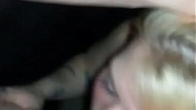 Rough and dirty deep throat action: Sucking off my man like a pro