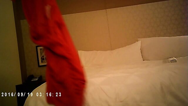 Asian Deepthroats Big Cock in Cowgirl Position at Hotel Room