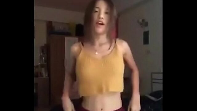Skinny Thai Girl Gets Wild