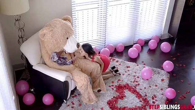 Sloppy Blowjob from Asian Cutie with Big Ass and Stepbro Bear