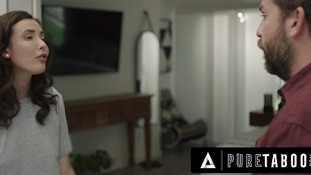 Casey Calvert toma la polla grande de un extraño para superar la tristeza posparto