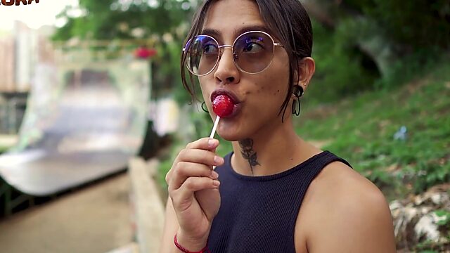 Una novata cachonda que encontré mientras navegaba por los castings de Medellín.