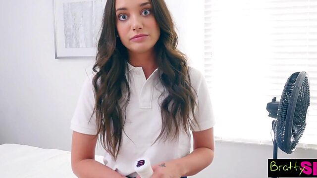 Gia Paige habla mierda, apuesta a que ni siquiera puedes durar 30 segundos en su coño