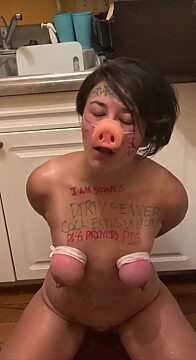 BDSM Amateur Bailey Wilder Humiliated with Golden Shower