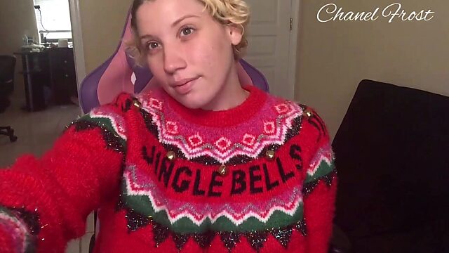Big Tits Bouncing in Festive Sweater