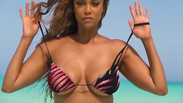 Tyra Banks' MILF body graces Sports Illustrated swimsuit